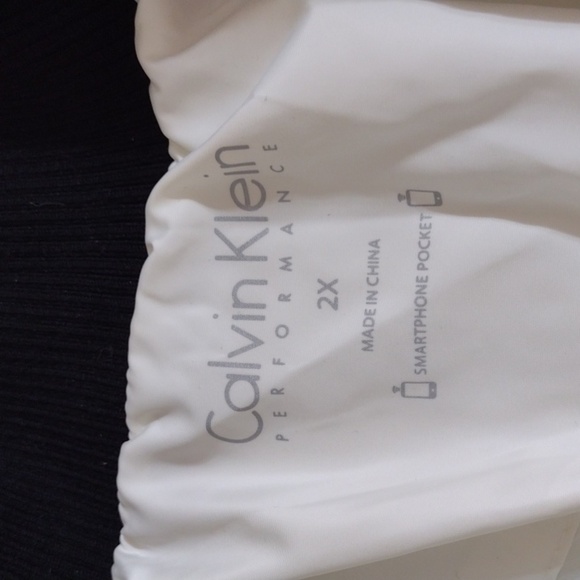 Calvin Klein Performance White Quilted Full Vest w Black Ribbed Trim Size 2x - Picture 7 of 11